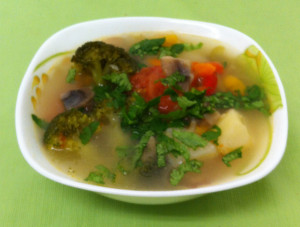 Суп овощной с грибами.