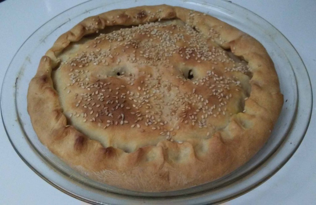 Постный пирог с капустой, репой и грибами