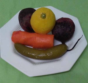 овощи свекла,морковь,огурец,маслины