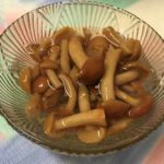 Грибы маринованные