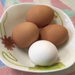 куриные яйца
